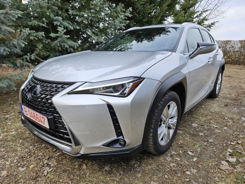 Lexus UX 250h Full Hybrid- 2021 - 77.000 km