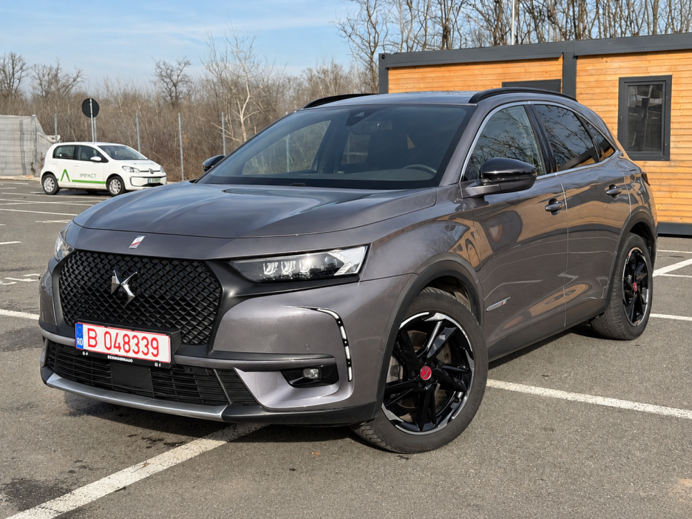 DS7 Crossback E-Tense Plug-in Hybrid Performance Line – 2022 – 48.950 km