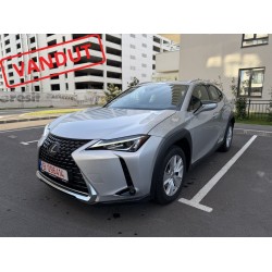 Lexus UX 250h Full Hybrid- 2021 - 77.000 km Lexus UX 250h Full Hybrid- 2021 - 77.000 km